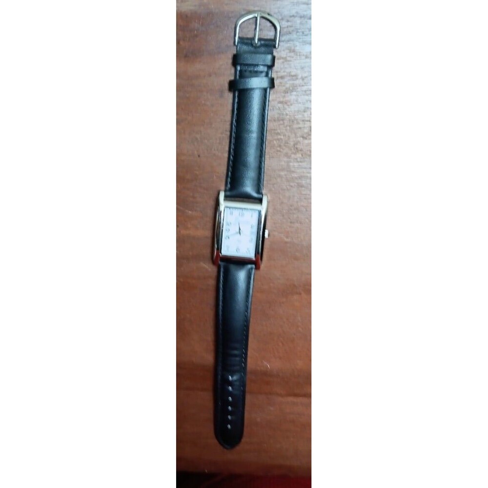 Medium Men's Niagara's Fallsview Casino Wrist Watch With Black Leather Band